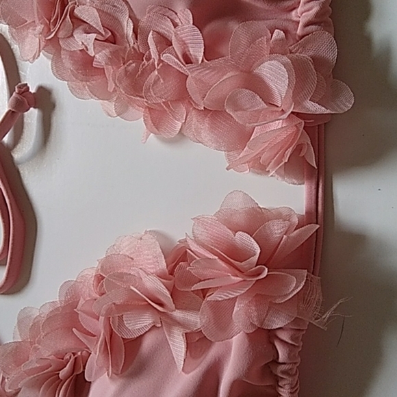 BIKINI PINK RUFFLE SWIMSUIT - Picture 5 of 7